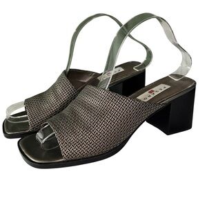 Pesaro Sandy Heeled Sandals Size 8 Gunmetal Gray Black Stacked Heel Dressy